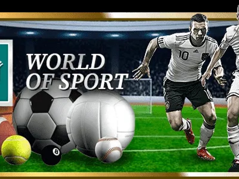 Bóng đá trên sân vận động